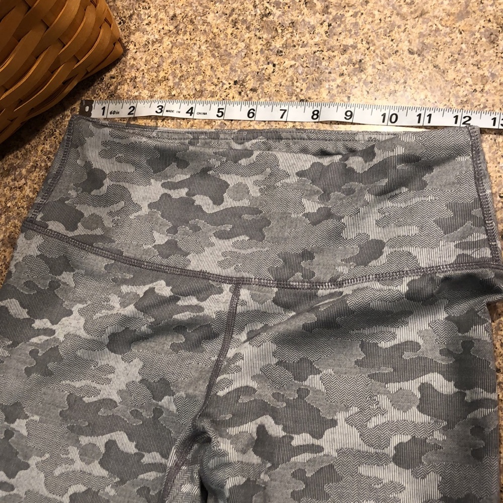 Kyodan Gray Camo Type Pattern Stretch Leggings Pa… - image 3